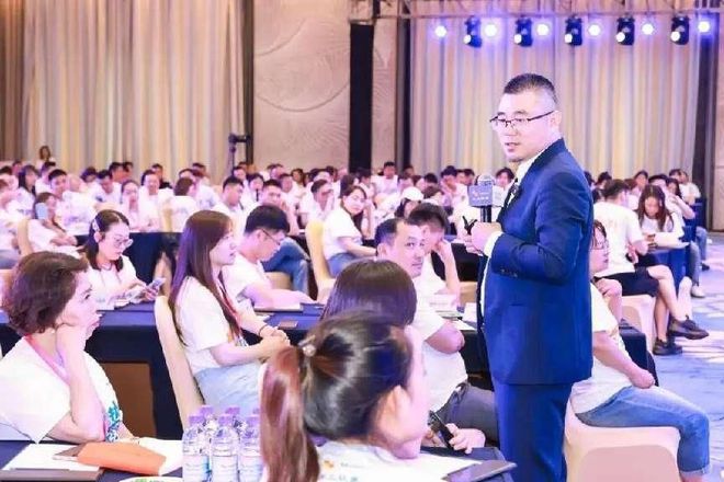 观势界·见未来丨米兰软装2023优秀经销商峰会在三亚成开云 开云体育平台功召开！(图26)