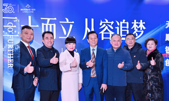 开云体育 开云平台向2023请战！“家装+公装”双轨并行冲刺88亿！(图8)