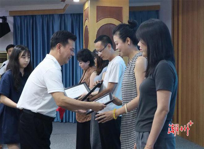 2023年家装宣传展示活动启动 开云体育 开云平台安全规范成家装主旋律(图2)